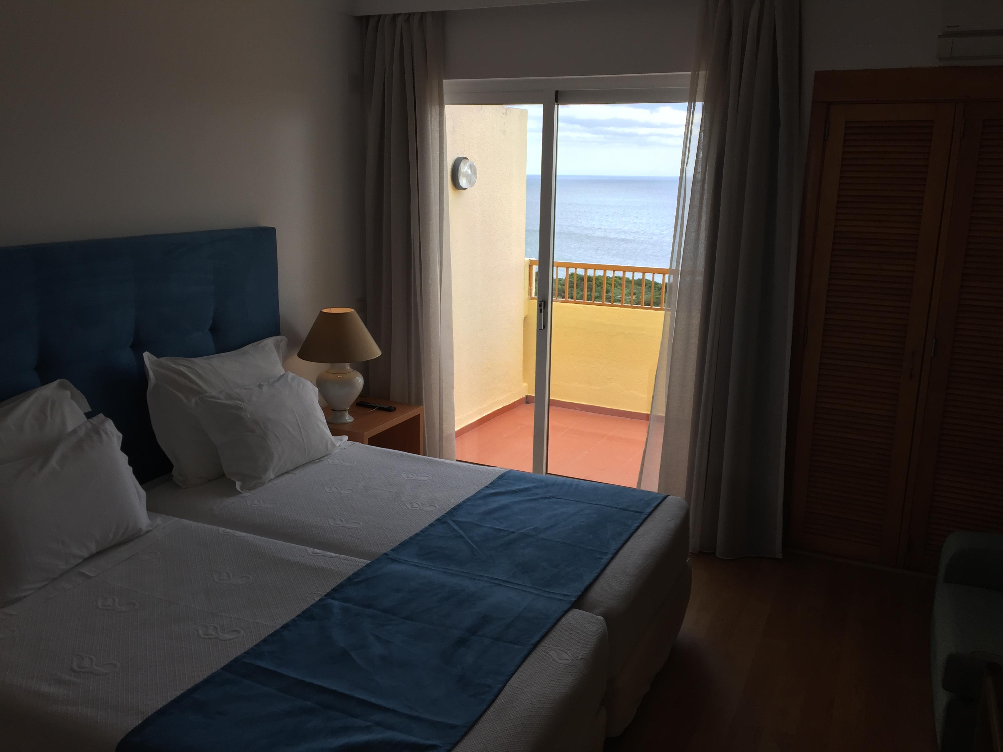 Hotel Baia Cristal Beach & Spa Resort Carvoeiro  Bagian luar foto